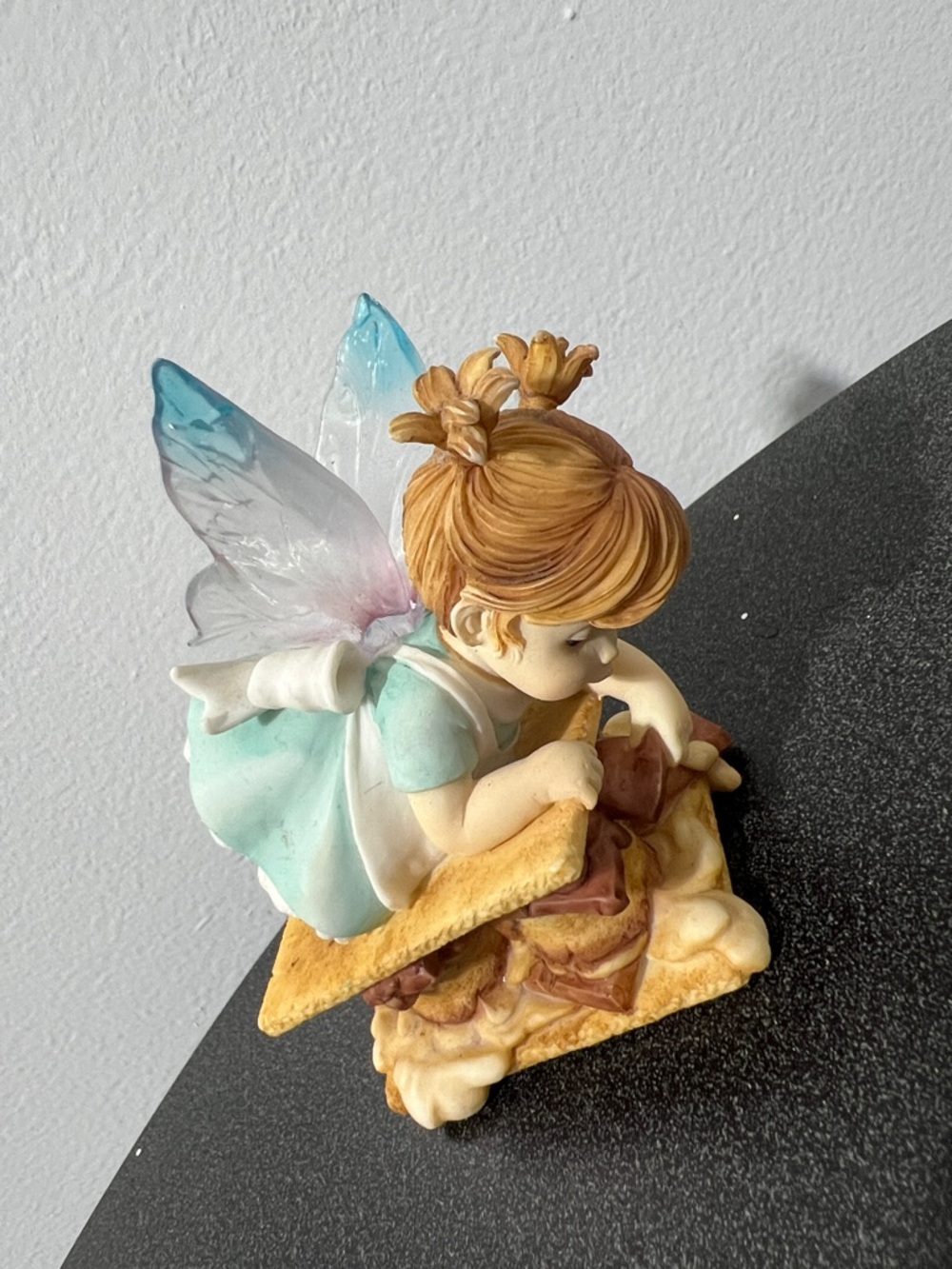 Enesco Little Kitchen Faires “Smores Expert Fairie”